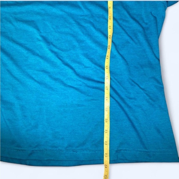 Athletic Works V-neck Athletic top XXL/2XG (20) - Picture 7 of 8